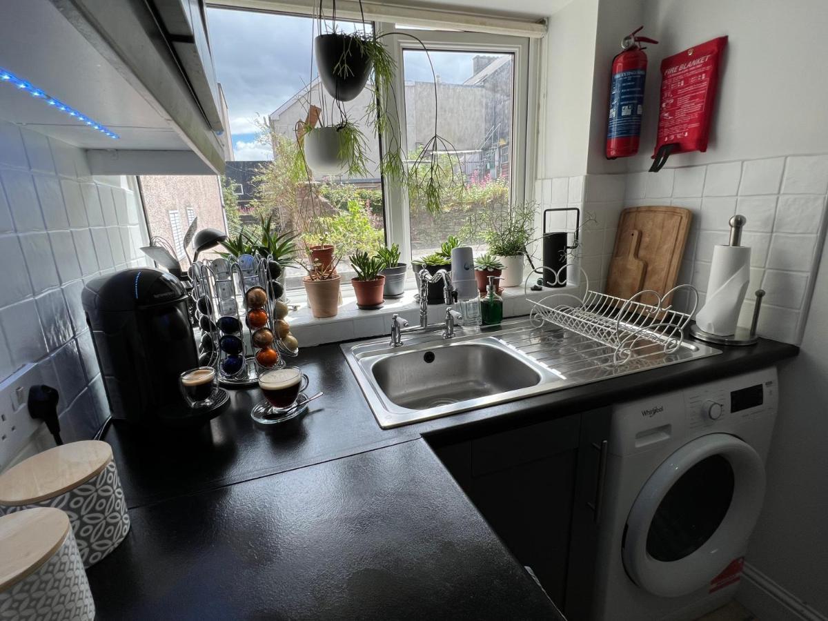 Lovely Apartment In Cork Exterior photo